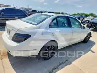 2010 Mercedes Benz C-Class фото