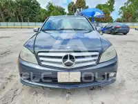 2010 Mercedes Benz C-Class photo