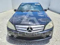 2010 Mercedes Benz C-Class photo