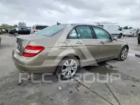 2010 Mercedes Benz C-Class фото