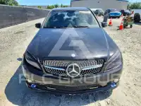 2010 Mercedes Benz C-Class фото
