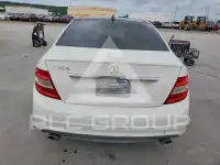 2010 Mercedes Benz C-Class фото