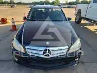 2010 Mercedes Benz C-Class фото