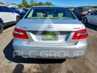 2010 Mercedes Benz E-Class фото