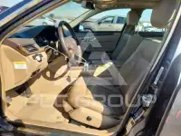2010 Mercedes Benz E-Class фото