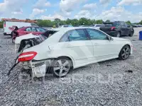 2010 Mercedes Benz E-Class фото