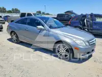 2010 Mercedes Benz E-Class фото