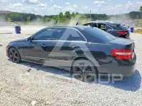 2010 Mercedes Benz E-Class фото