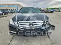 2010 Mercedes Benz E-Class фото
