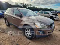 2010 Volvo XC60 photo