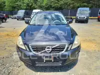 2010 Volvo XC60 photo
