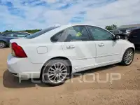 2010 Volvo S40 photo