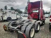2010 Volvo VNL photo