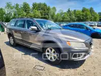 2010 Volvo XC70 photo
