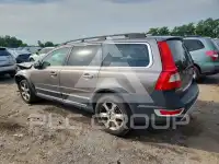2010 Volvo XC70 photo