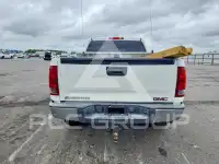2010 GMC Sierra photo