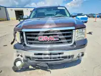 2010 GMC Sierra photo