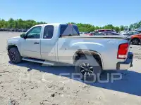2010 GMC Sierra photo