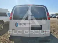 2010 GMC Savana фото