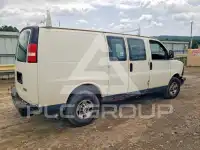 2010 GMC Savana фото