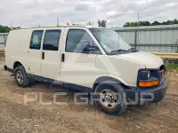 2010 GMC Savana фото