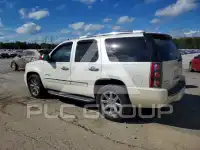 2010 GMC YUKON фото
