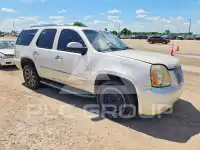 2010 GMC YUKON фото