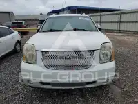 2010 GMC YUKON photo