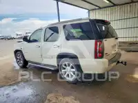 2010 GMC YUKON фото