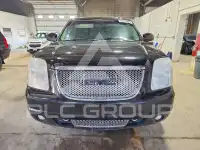 2010 GMC YUKON фото
