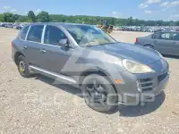 2010 Porsche Cayenne photo