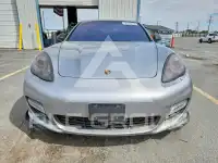 2010 Porsche Panamera photo