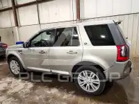 2010 Land Rover LR2 photo