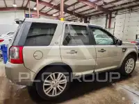 2010 Land Rover LR2 photo