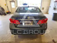 2010 Lexus ES350 photo