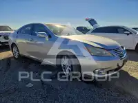 2010 Lexus ES350 фото