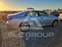2010 Lexus ES350 photo