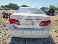 2010 Lexus ES350 photo