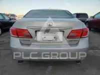 2010 Lexus ES350 photo