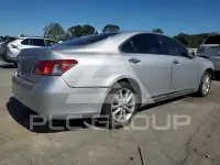 2010 Lexus ES350 photo