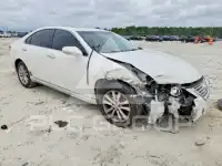 2010 Lexus ES350 photo