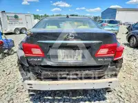 2010 Lexus ES350 photo