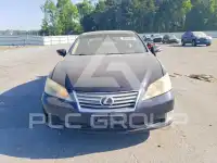 2010 Lexus ES350 photo