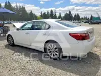 2010 Lexus LS460 photo