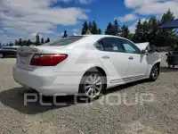 2010 Lexus LS460 photo