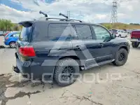 2010 Lexus LX570 photo