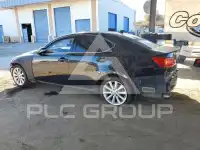 2010 Lexus IS photo