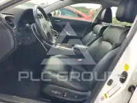 2010 Lexus IS photo