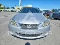2010 Lexus IS photo