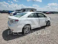 2010 Lexus HS photo